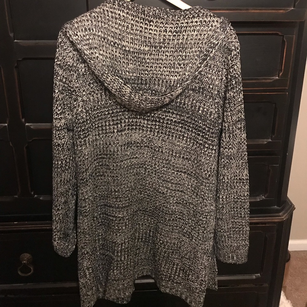 Long hooded cardigan